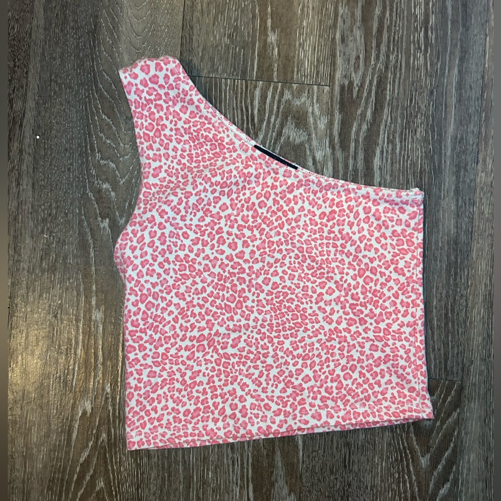 RARE Brandy Melville Pink Leopard Print One-Shoulder Top